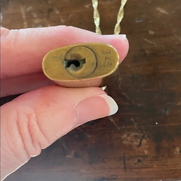 Gorgeous Authentic Louis Vuitton Padlock With Chain - Picture 5 of 6